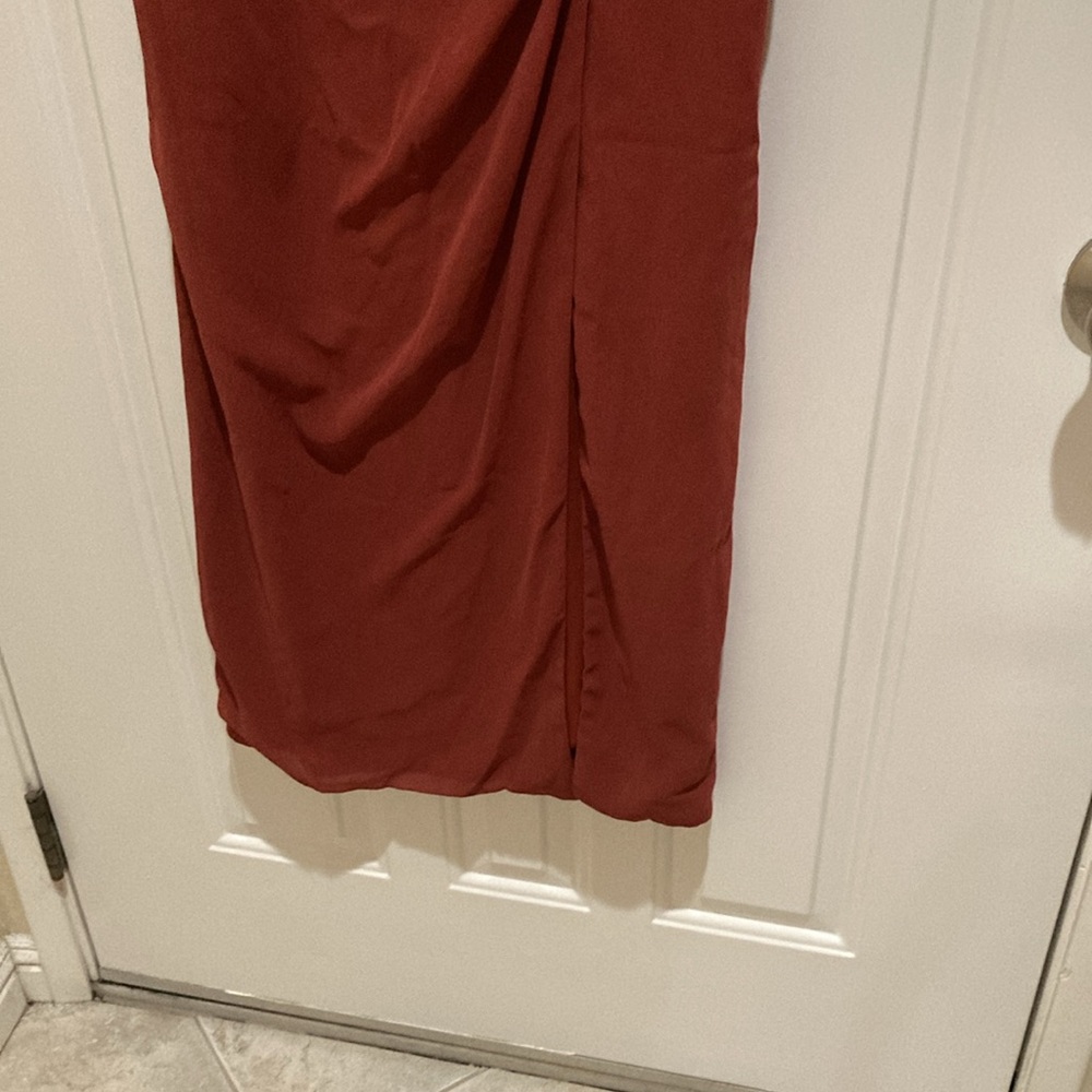Lulus square neck terracotta ruched maxi dress- tag is cut inside - Picture 4 of 6